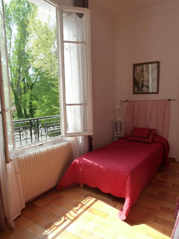 Mas De Valiguiere Hotel Saze  Quarto foto